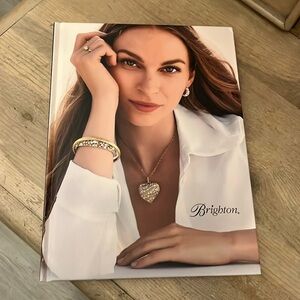 Brighton Collectibles Book “Be Jeweled” Hard Cover NWT VIP Gift Jewelry Photos